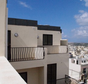 Flat with 3 balconies Flat with 3 balconies