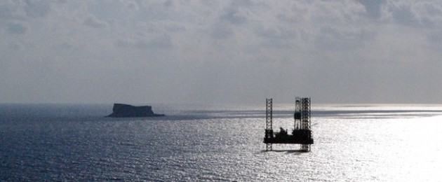 Oil rig between Blue Grotto and Filfla island Oil rig between Blue Grotto and Filfla island