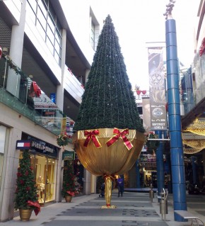 Bay street version of a Christmas tree